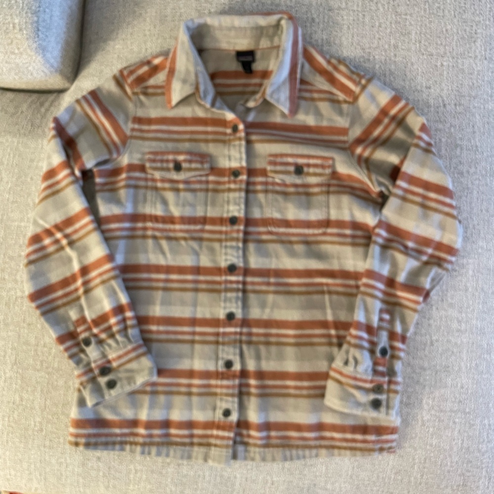 Patagonia Womens Fjord Organic Cotton flannel long sleeve striped Shirt size 2
